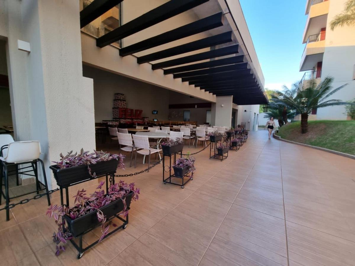 - Nautico Flat - 5 Pessoas - Com Acesso Ao Parque Marina - Oficial * Caldas Novas